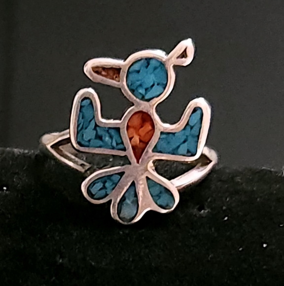 Crushed Turquoise Thunderbird Ring - Picture 2 of 11